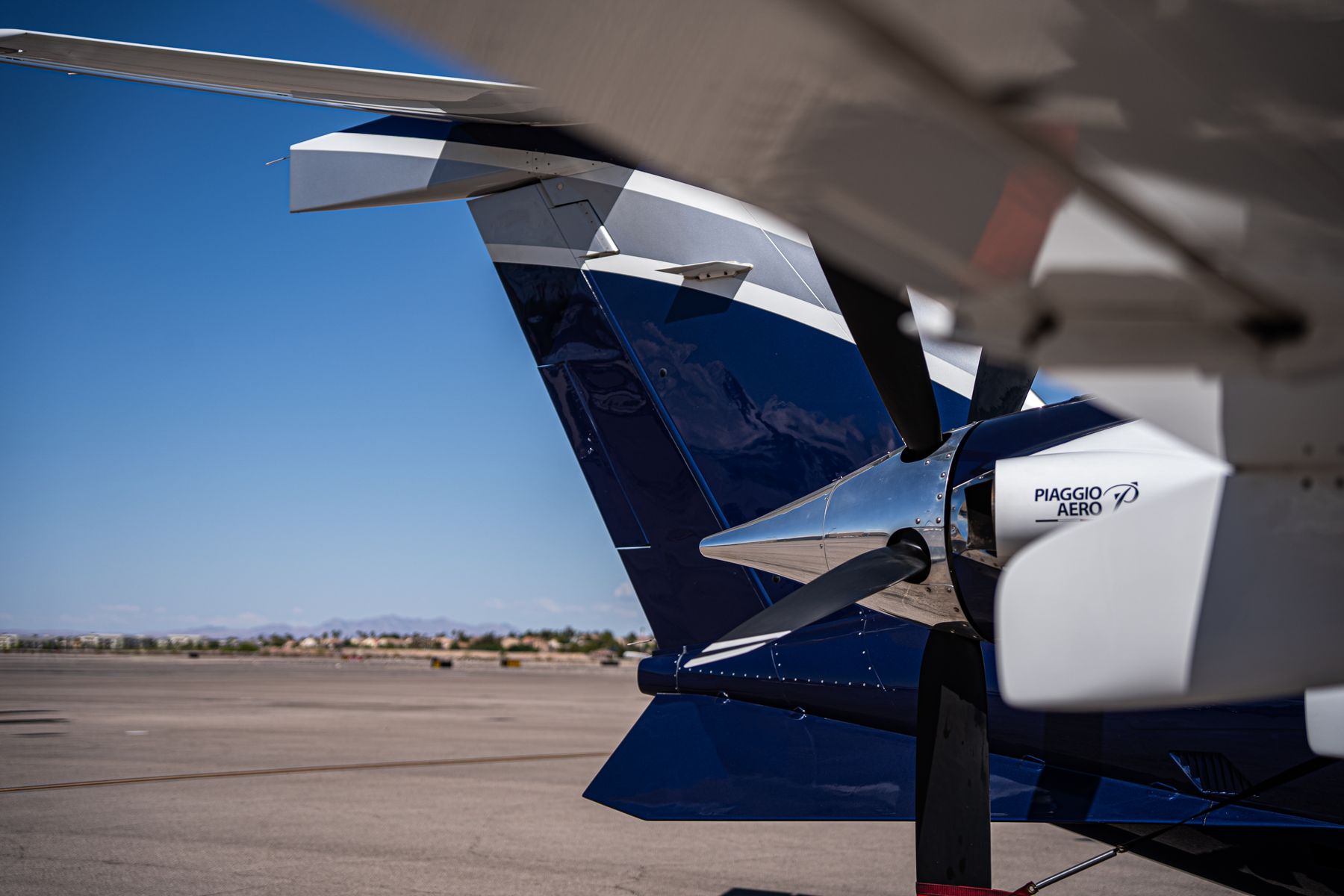 Piaggio Avanti tail and pusher prop
